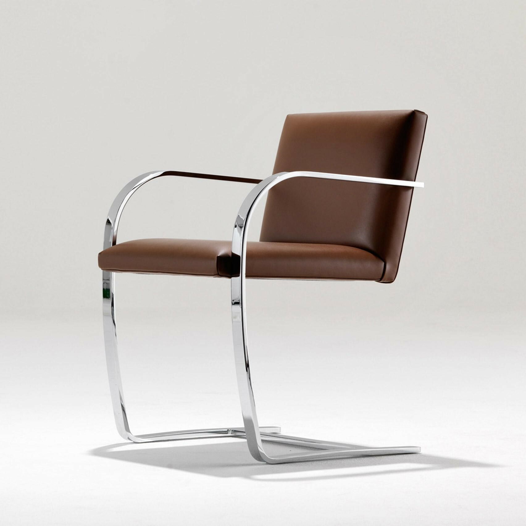 Ghế Brno thiết kế bởi KTS Ludwig Mies van der Rohe dựa trên phong cách Bauhaus (1930)